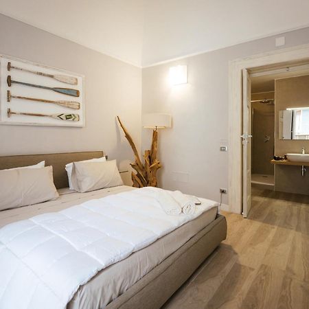 Calefati Suite 54 Bari Bagian luar foto