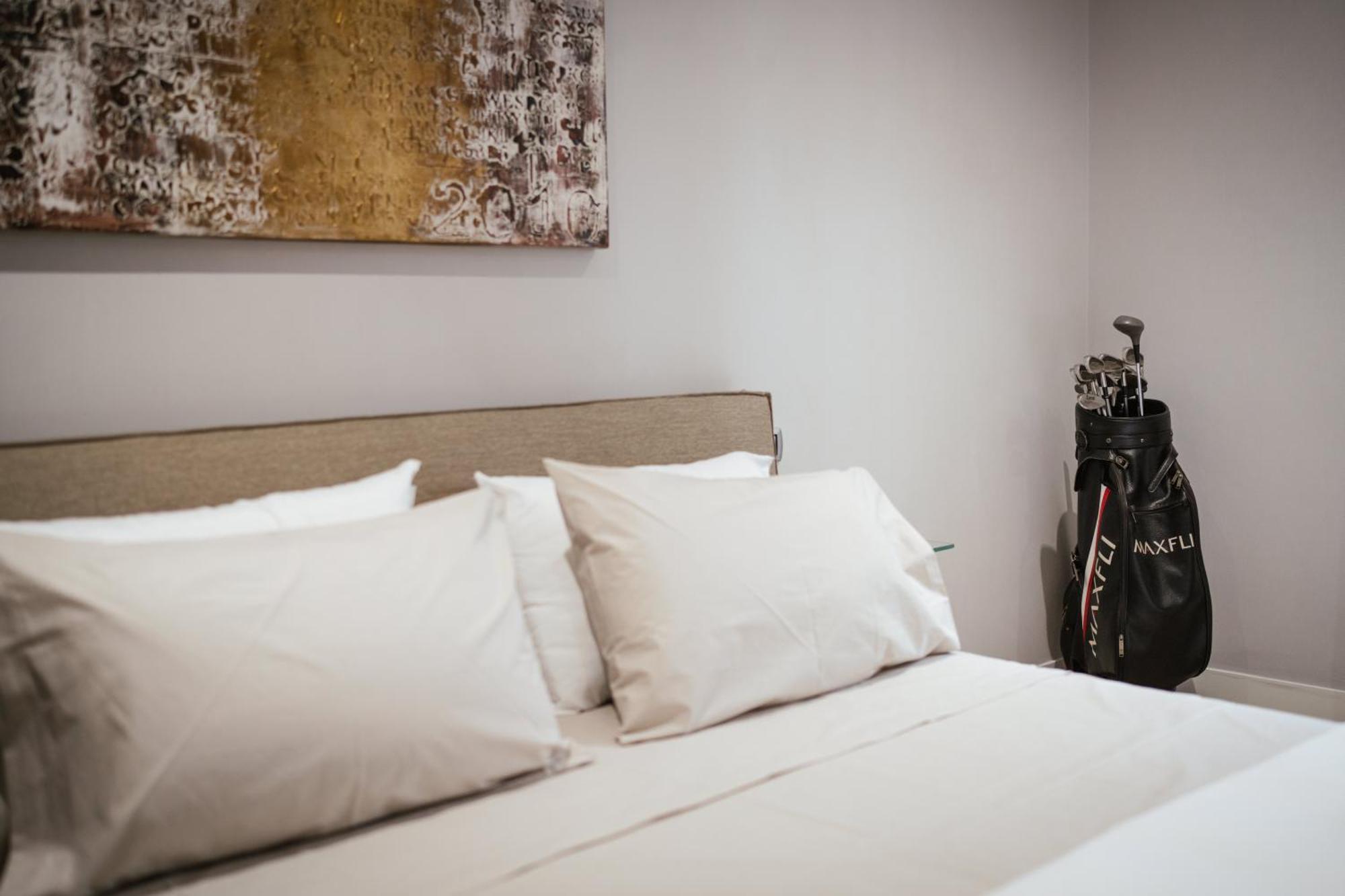 Calefati Suite 54 Bari Bagian luar foto